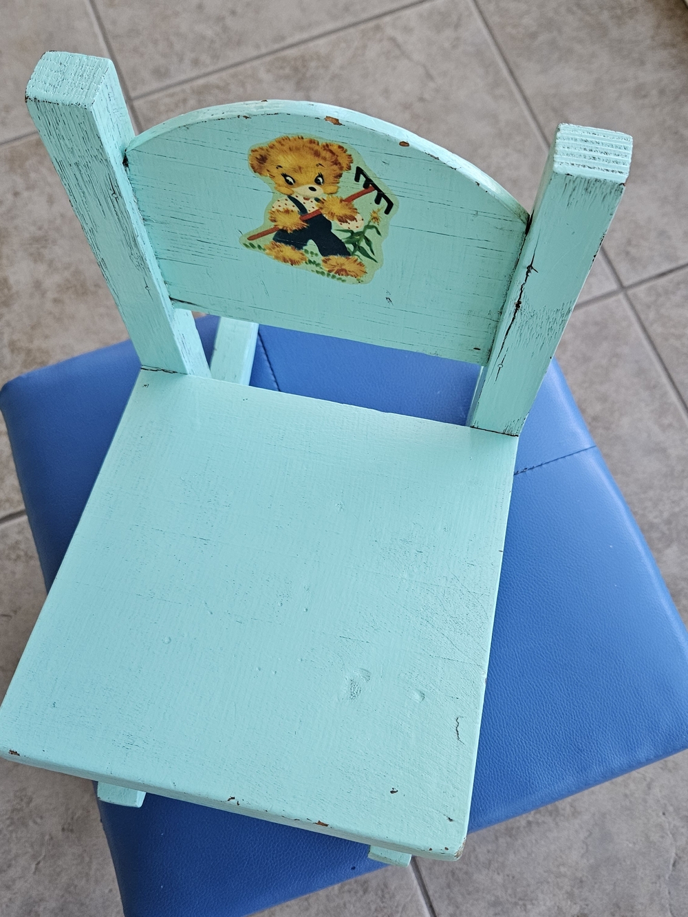 Mint Green Vintage Kids Chair with Teddy Decal